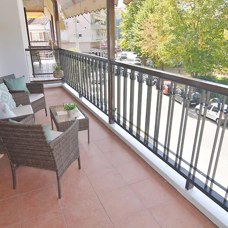 Alexandra Welcome Maxi Place * Kastoria